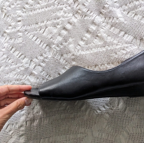 Naturalizer Lucie Black Leather D'orsay Flat - Picture 6 of 7